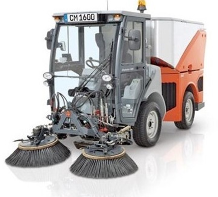 Nettoyage urbain HAKO